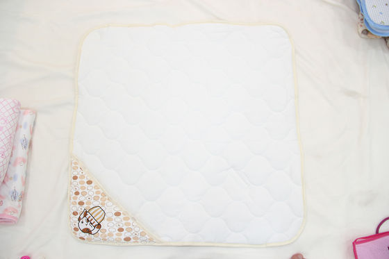 100% Polyester Baby Holding Blanket Baby Receiving Blanket 80*80cm